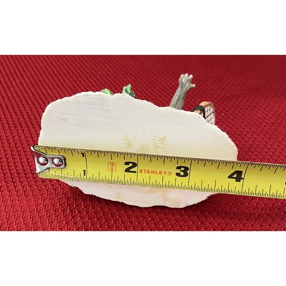 Charming Tails Figurine: Binkey Snow Shoeing, Silvestri, #87580 - Picture 10 of 10